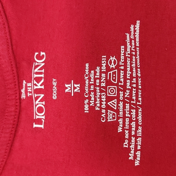 The Lion King FIERCE Red Mufasa Unisex T-shirt (M) - Picture 7 of 8